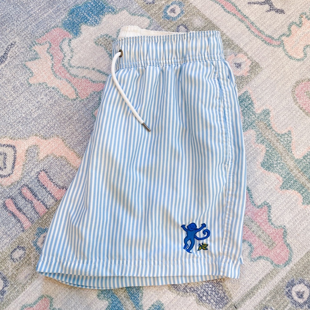 Roller Rabbit Mens swim trunks Size: Small